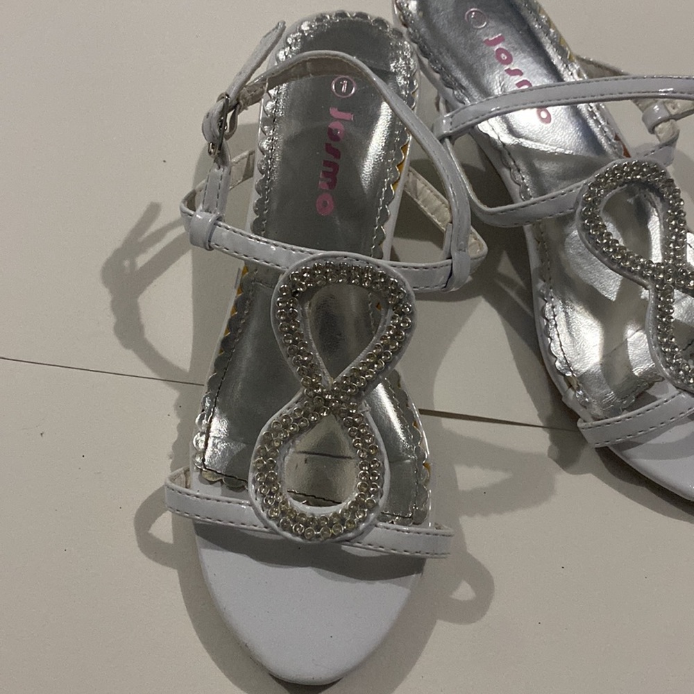 Sandals - Picture 5 of 5